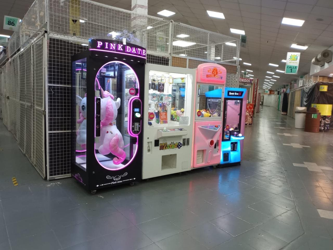 Máquina instalada en un local